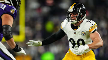 AFC Wild Card Playoffs: Pittsburgh Steelers v Baltimore Ravens