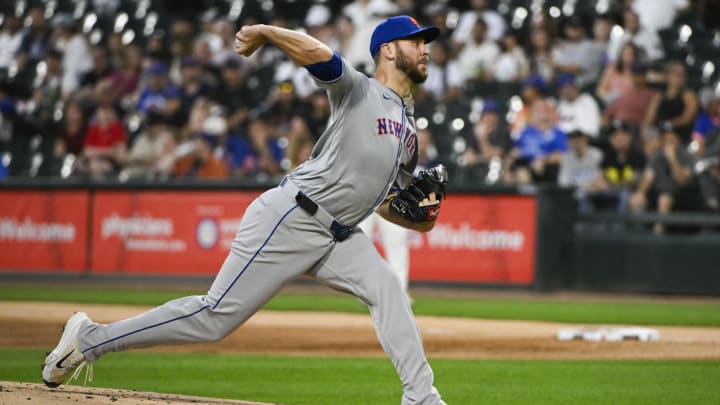 Aug 30, 2024; Chicago, Illinois, USA; New York Mets starting pitcher Tylor Megill (38) pitches during the first inning against the Chicago White Sox at Guaranteed Rate Field. Mandatory Credit: Matt Marton-USA TODAY Sports