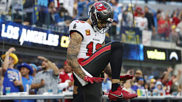 Tampa Bay Buccaneers wide receiver Mike Evans reacting to his big day against the Chargers will have fans fired up.