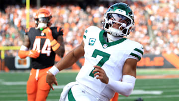 New York Jets quarterback Justin Fields