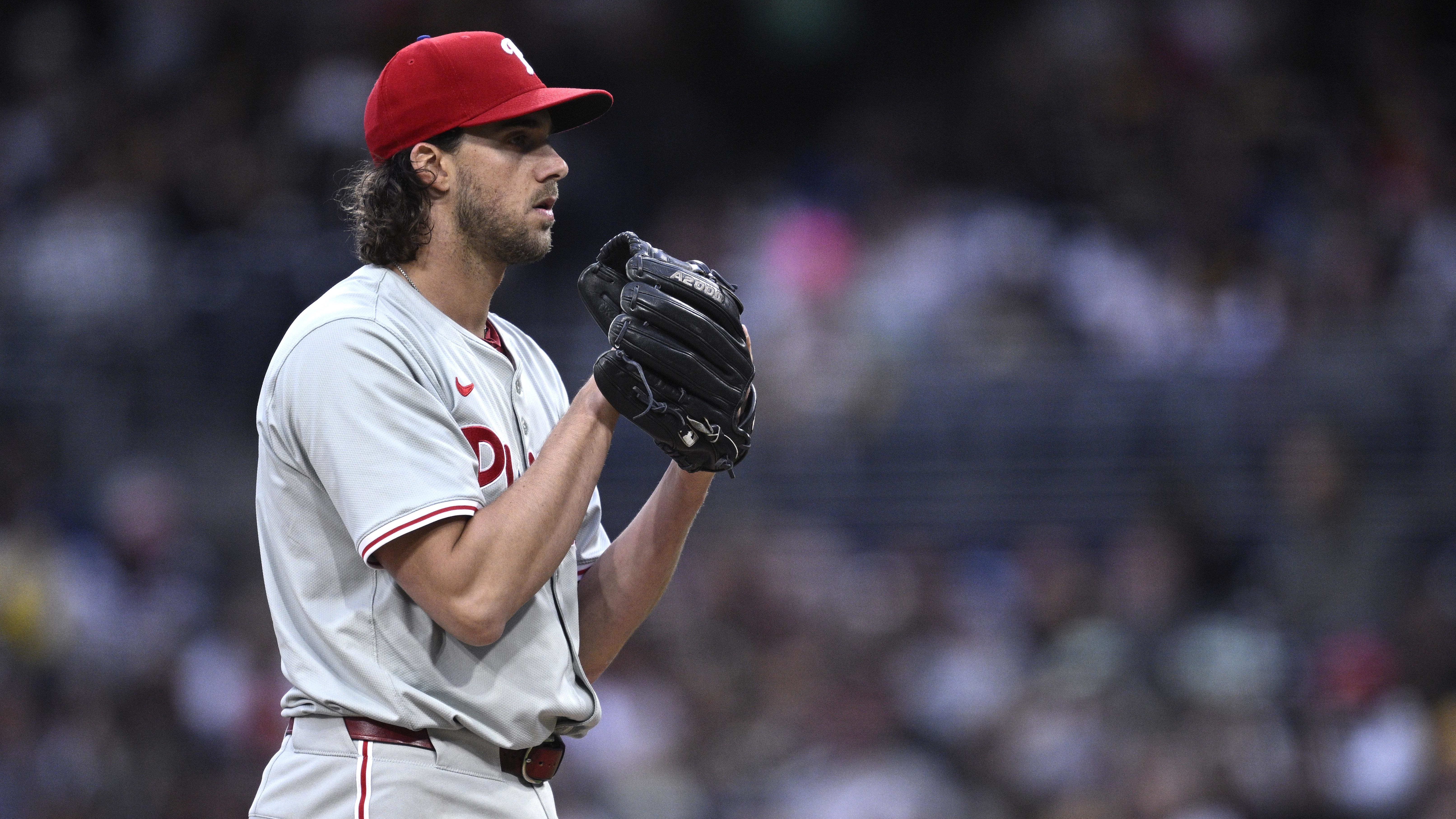 Fans Should Buy Stock In This Philadelphia Phillies Star Right-Hander