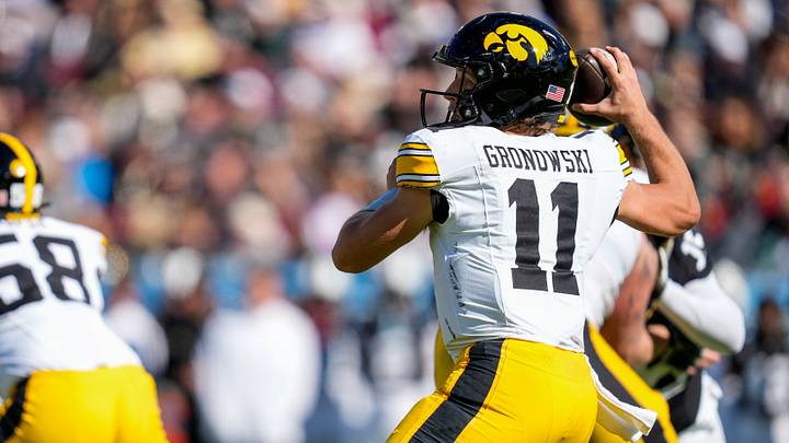 COLLEGE FOOTBALL: DEC 31 ReliaQuest Bowl Iowa vs Vanderbilt