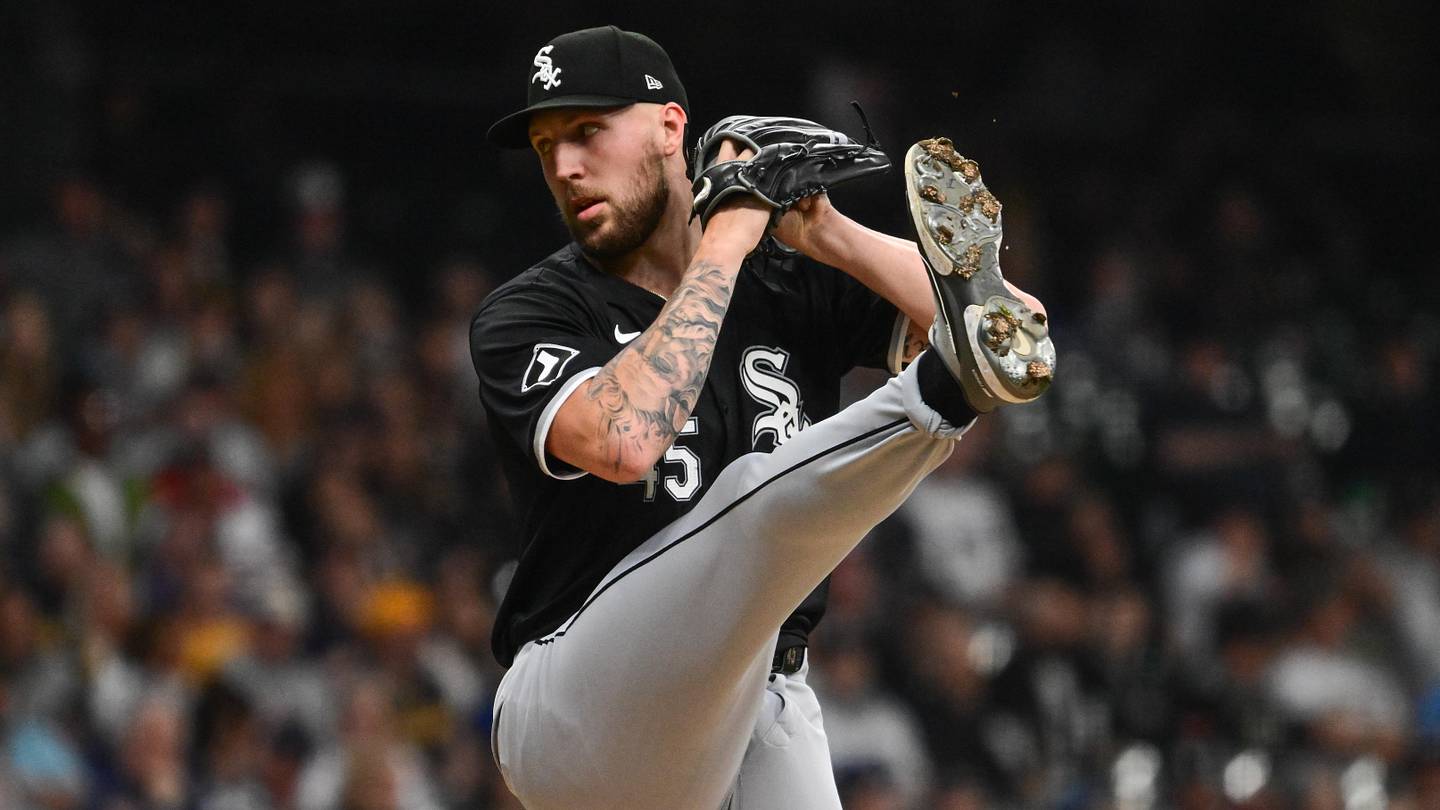 Brewers Rumors: This lefty starting pitcher would be the perfect fit to aid rotation - Vimarsana News