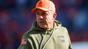 Kansas City Chiefs v Denver Broncos - NFL 2025