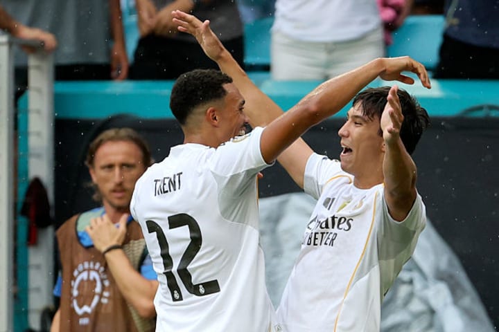 Trent Alexander-Arnold, Gonzalo Garcia