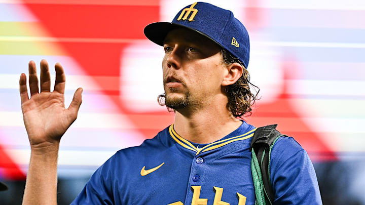 Texas Rangers v Seattle Mariners