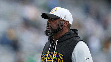 Pittsburgh Steelers v New York Jets