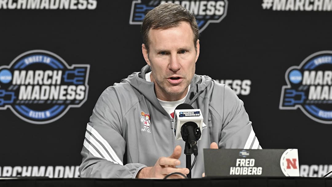 Nebraska Cornhuskers head coach Fred Hoiberg Nebraska Cornhuskers head coach Fred Hoiberg