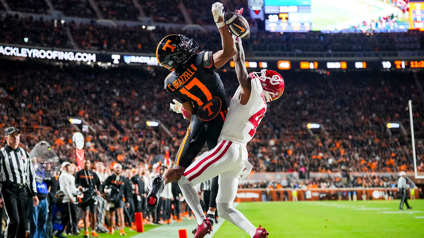Oklahoma Defeats Tennessee 33-27 in Key College Football Playoff Battle
