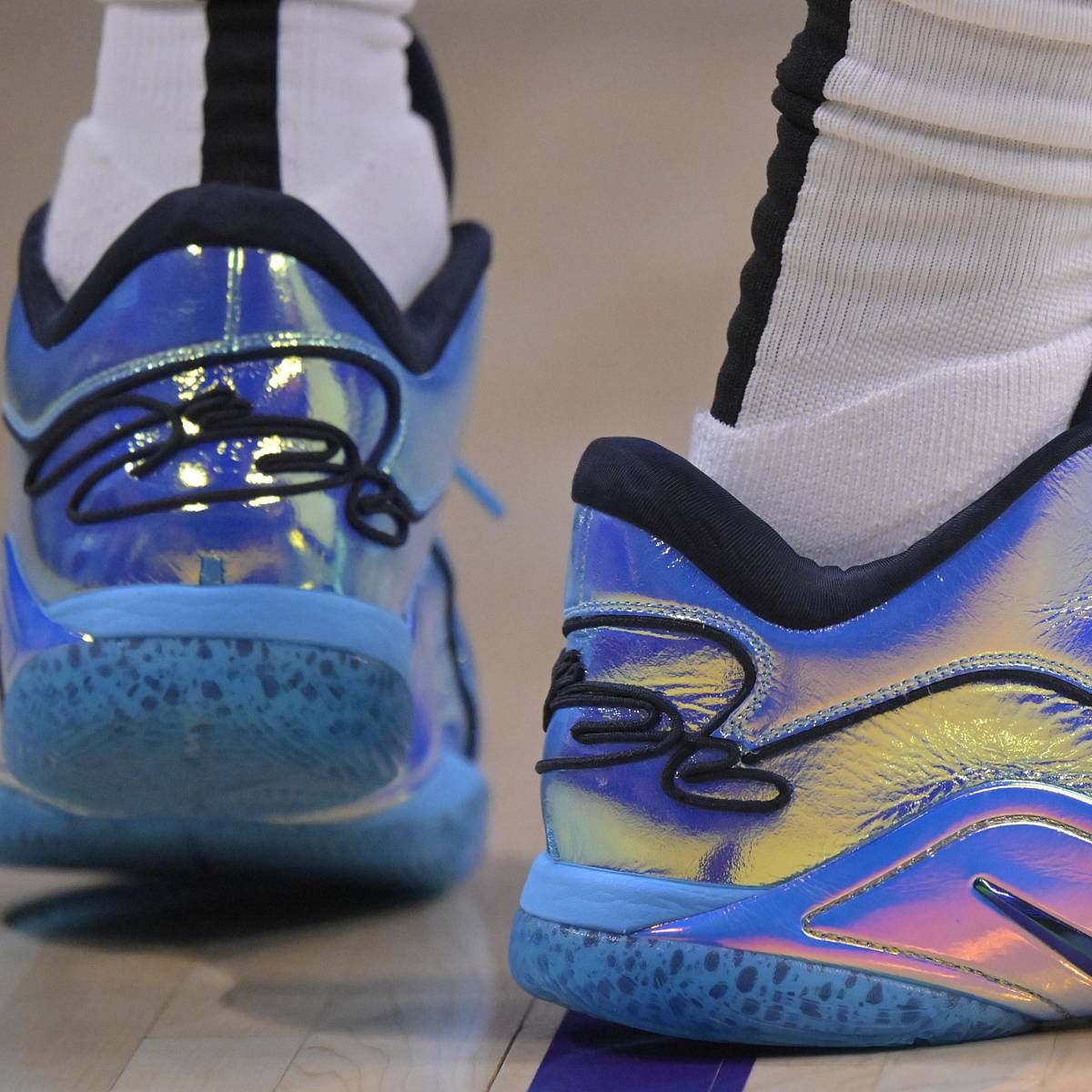 lebron james elite socks