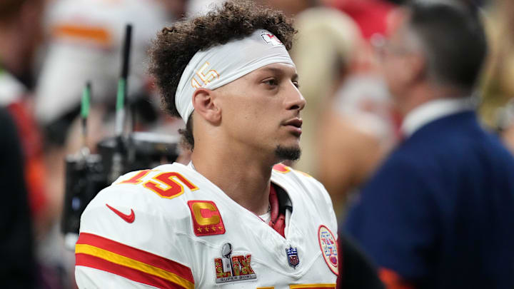 Kansas City Chiefs quarterback Patrick Mahomes takes the field before Super Bowl LIX against the Philadelphia Eagles.