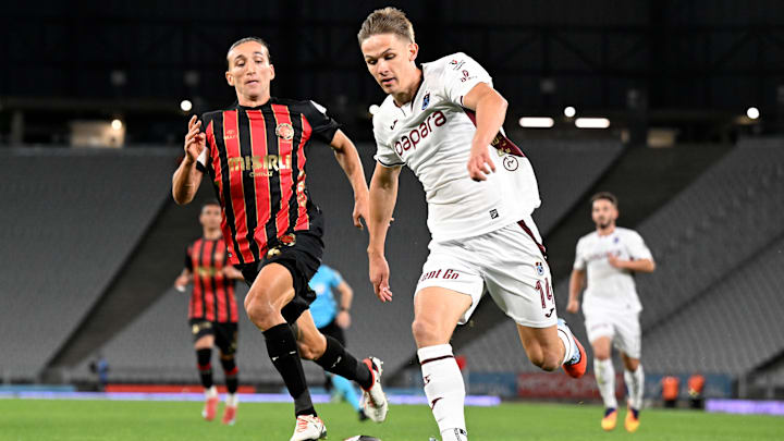 Danylo Sikan (rechts) ist im Visier des HSV Danylo Sikan (rechts) ist im Visier des HSV