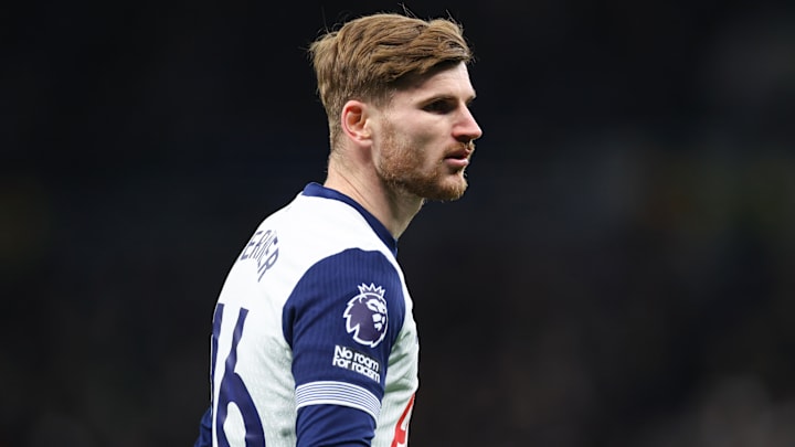 Timo Werner im Trikot von Tottenham Hotspur Timo Werner im Trikot von Tottenham Hotspur