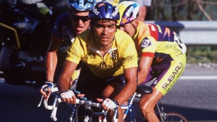 Raúl Alcalá ganó dos etapas del Tour de Francia 