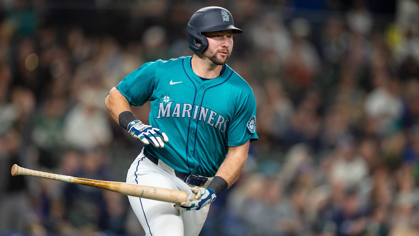Seattle Mariners Catcher Cal Raleigh Makes History with Latest Home Run