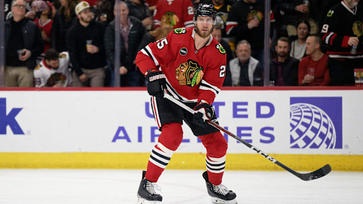 Feb 15, 2024; Chicago, Illinois, USA;  Chicago Blackhawks defensman Jarred Tinordi (25) skates against the Pittsburgh Penguins at United Center. Mandatory Credit: Jamie Sabau-Imagn Images