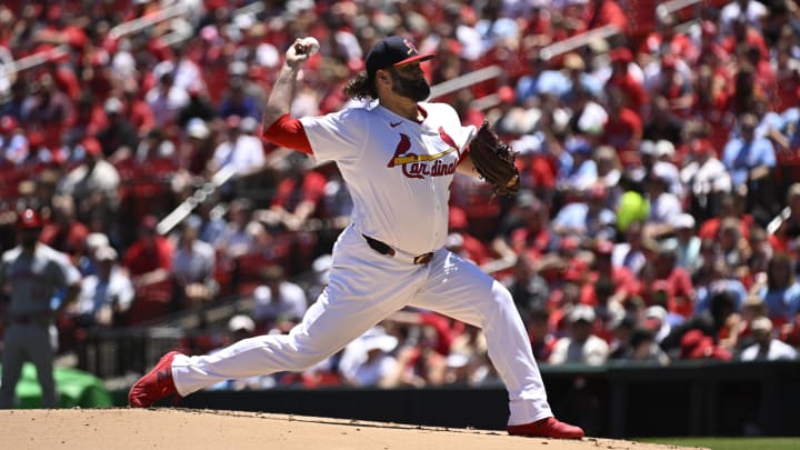 Jun 30, 2024; St. Louis, Missouri, USA; St. Louis Cardinals pitcher Lance Lynn (31) throws against the Cincinnati Reds during the first inning at Busch Stadium. Mandatory Credit: Jeff Le-USA TODAY Sports