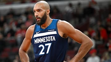 Minnesota Timberwolves v Chicago Bulls