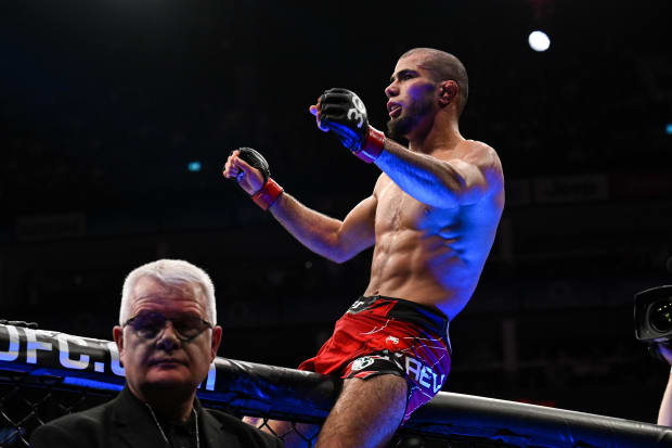 UFC News: Rising Star Reveals Free Agent Status After Abu Dhabi Fight Night Win