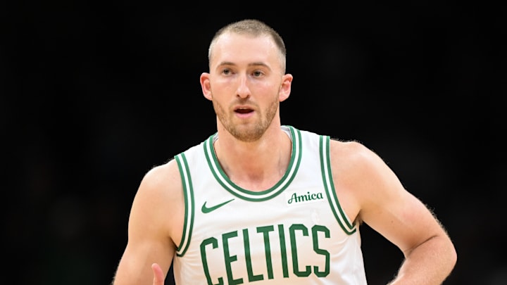 Cleveland Cavaliers v Boston Celtics