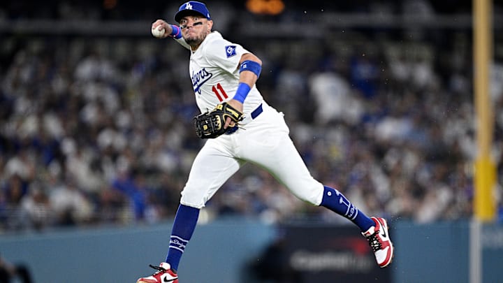Division Series - San Diego Padres v Los Angeles Dodgers - Game 2