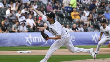 Jul 27, 2024; Chicago, Illinois, USA;  Chicago White Sox pitcher Erick Fedde (20) pitches against the Seattle Mariners during the first inning at Guaranteed Rate Field. Mandatory Credit: Matt Marton-USA TODAY Sports