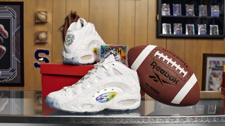 Reebok partners with Panini America for a product collection honoring an NFL legend