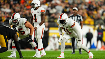 Cleveland Browns v Pittsburgh Steelers