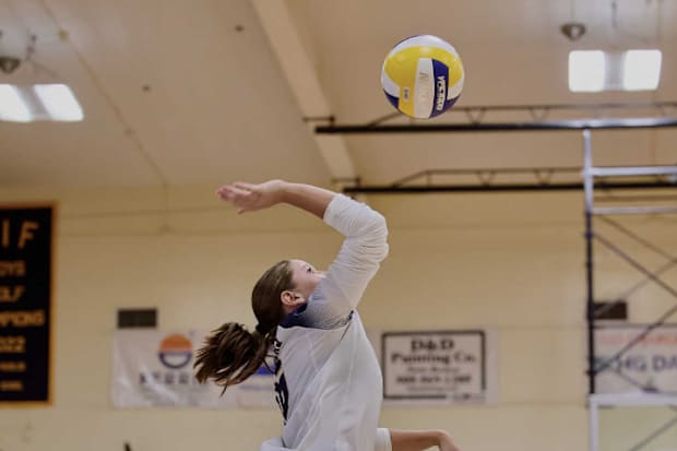 Westlake vs. Dos Pueblos in California Varsity high school volleyball showdown - Aug. 26, 2025