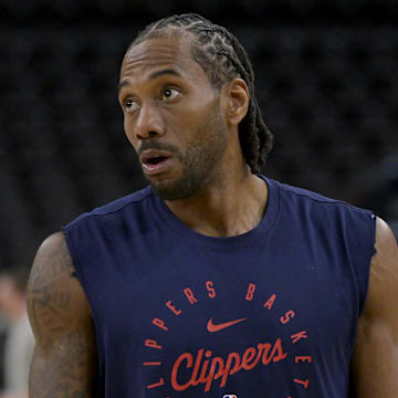 Mar 21, 2025; Inglewood, California, USA;  Los Angeles Clippers forward Kawhi Leonard (2) warms up prior to the game against the Memphis Grizzlies at Intuit Dome. Mandatory Credit: Jayne Kamin-Oncea-Imagn Images
