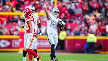 Las Vegas Raiders v Kansas City Chiefs