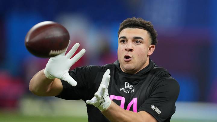 Feb 28, 2025; Indianapolis, IN, USA; Texas Tech tight end Jalin Conyers (TE04) participates in drills during the 2025 NFL Combine at Lucas Oil Stadium. Mandatory Credit: Kirby Lee-Imagn Images