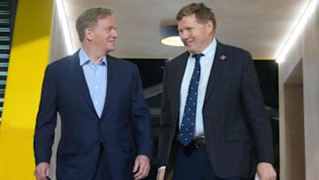 These are green and gold times for NFL commissioner Roger Goodell and Packers president and CEO Mark Murphy, who announced record revenues for the team during its shareholders meeting.