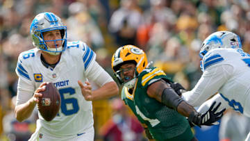 Detroit Lions v Green Bay Packers