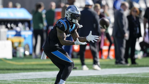 Carolina Panthers running back Miles Sanders (6) during pregame warm ups. Jim Dedmon-USA TODAY Sports