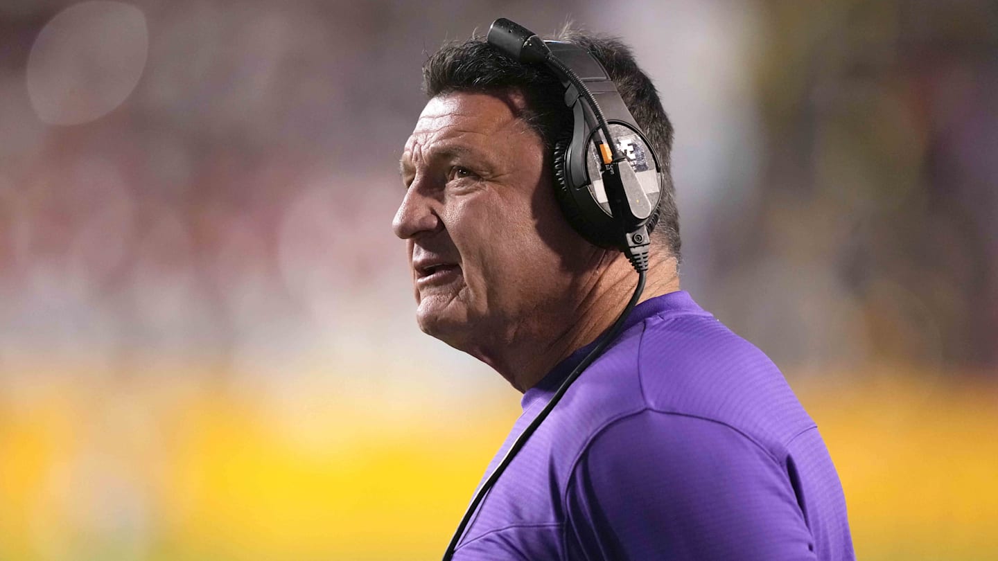 Ed Orgeron Ordered to Split LSU Buyout