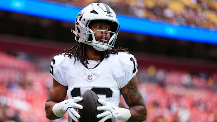 Las Vegas Raiders v Washington Commanders