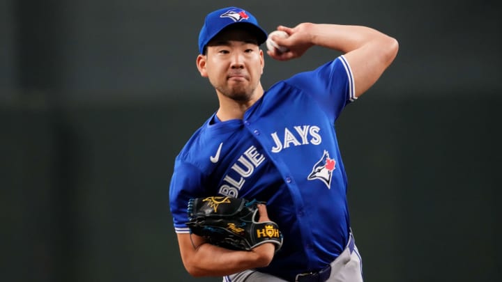 Jul 14, 2024; Phoenix, Arizona, USA; Toronto Blue Jays pitcher Yusei Kikuchi (16) pitches against the Arizona Diamondbacks during the first inning at Chase Field