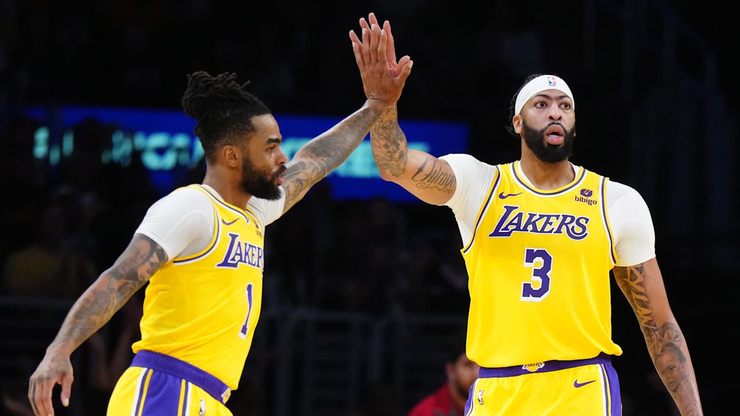Dallas Mavericks Sign D'Angelo Russell to Lead Point Guard Role