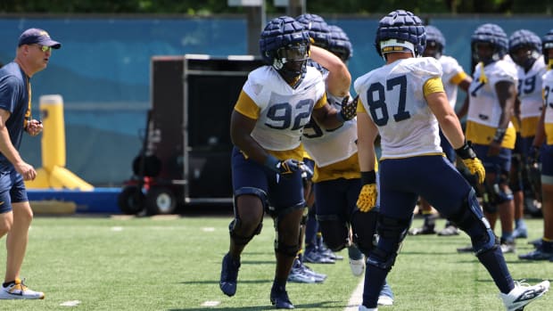 West Virginia University defensive lineman Asani Redwood.