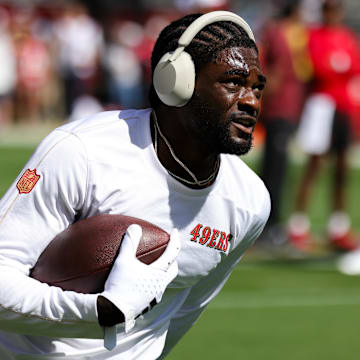 Sep 29, 2024; Santa Clara, California, USA; San Francisco 49ers wide receiver Brandon Aiyuk (11) warms up before the game against the New England Patriots at Levi's Stadium. Mandatory Credit: Sergio Estrada-Imagn Images