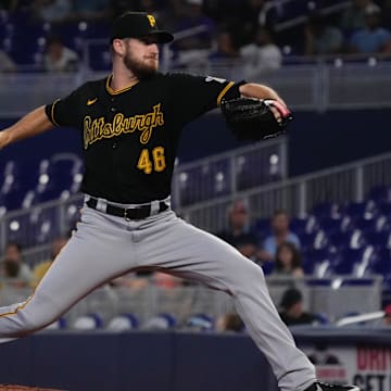 Jul 12, 2022; Miami, Florida, USA; Pittsburgh Pirates starting pitcher Chris Stratton (46) delivers a pitch in the first inning against the Miami Marlins at loanDepot park. Mandatory Credit: Jasen Vinlove-Imagn Images