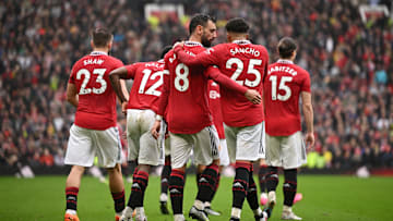 Manchester United sukses mengatasi perlawanan Aston Villa, Minggu (30/4)