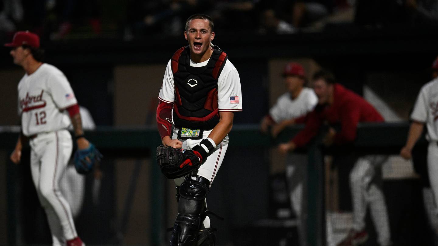 Latest 2024 Mock Draft has Brewers selecting one of the top catchers in the class - Vimarsana News