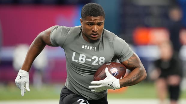  Kentucky linebacker Trevin Wallace (LB28) works out during the 2024 NFL Combine. Credit: Kirby Lee-USA TODAY Sports