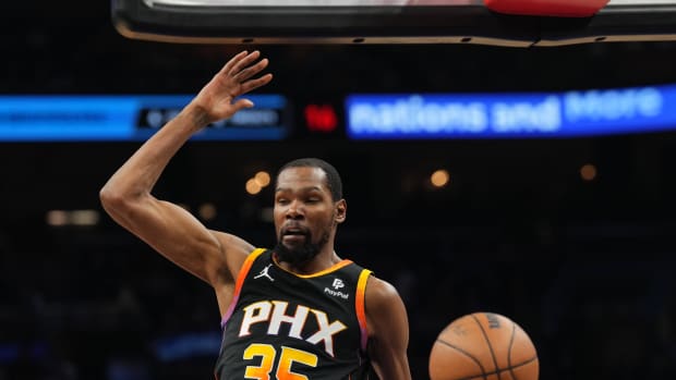 Apr 28, 2024; Phoenix, Arizona, USA; Phoenix Suns forward Kevin Durant (35) dunks 