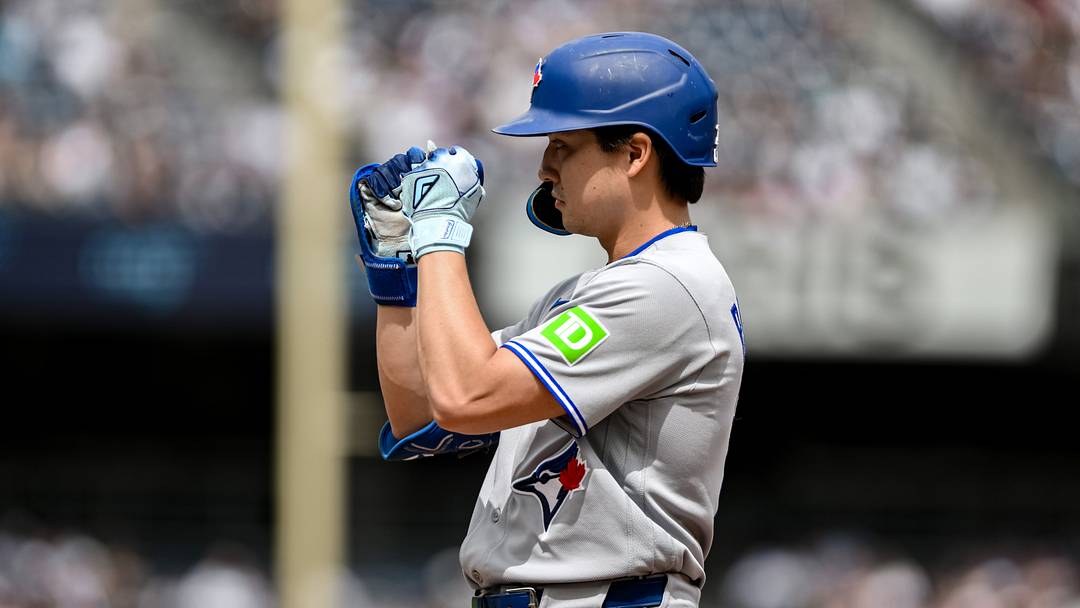 Blue Jays center fielder Brett Bateman (21) reacts after hitting a single against the New York Yankees. Credit: John Jones-Imagn Images