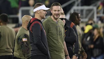 Dan Lanning and Lincoln Riley have met once on the field as head coaches. Ducks won in November 2023, 36-27