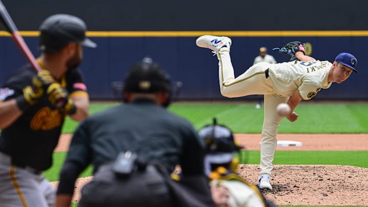 Milwaukee Brewers starting pitcher Jacob Misiorowski pitches to Pittsburgh Pirates shortstop Isiah Kiner-Falefa