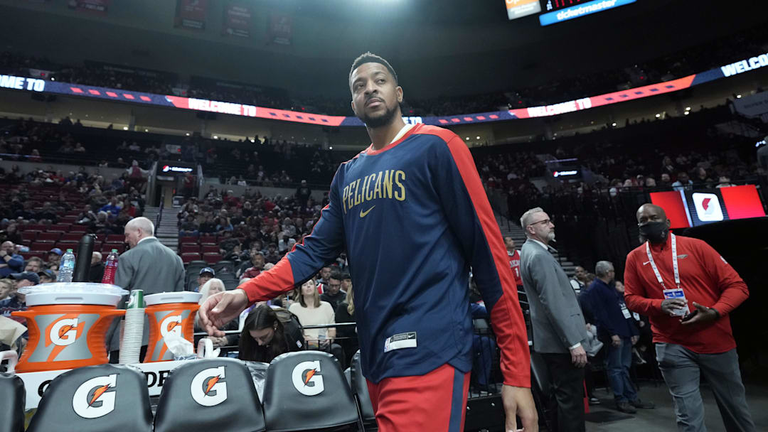 Oct 25, 2024; Portland, Oregon, USA; New Orleans Pelicans shooting guard CJ McCollum (3) walks on the court before the game against the Portland Trail Blazers at Moda Center. Mandatory Credit: Soobum Im-Imagn Images Oct 25, 2024; Portland, Oregon, USA; New Orleans Pelicans shooting guard CJ McCollum (3) walks on the court before the game against the Portland Trail Blazers at Moda Center. Mandatory Credit: Soobum Im-Imagn Images